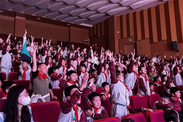 db679733-698b-440c-be20-d9d99a81eabb